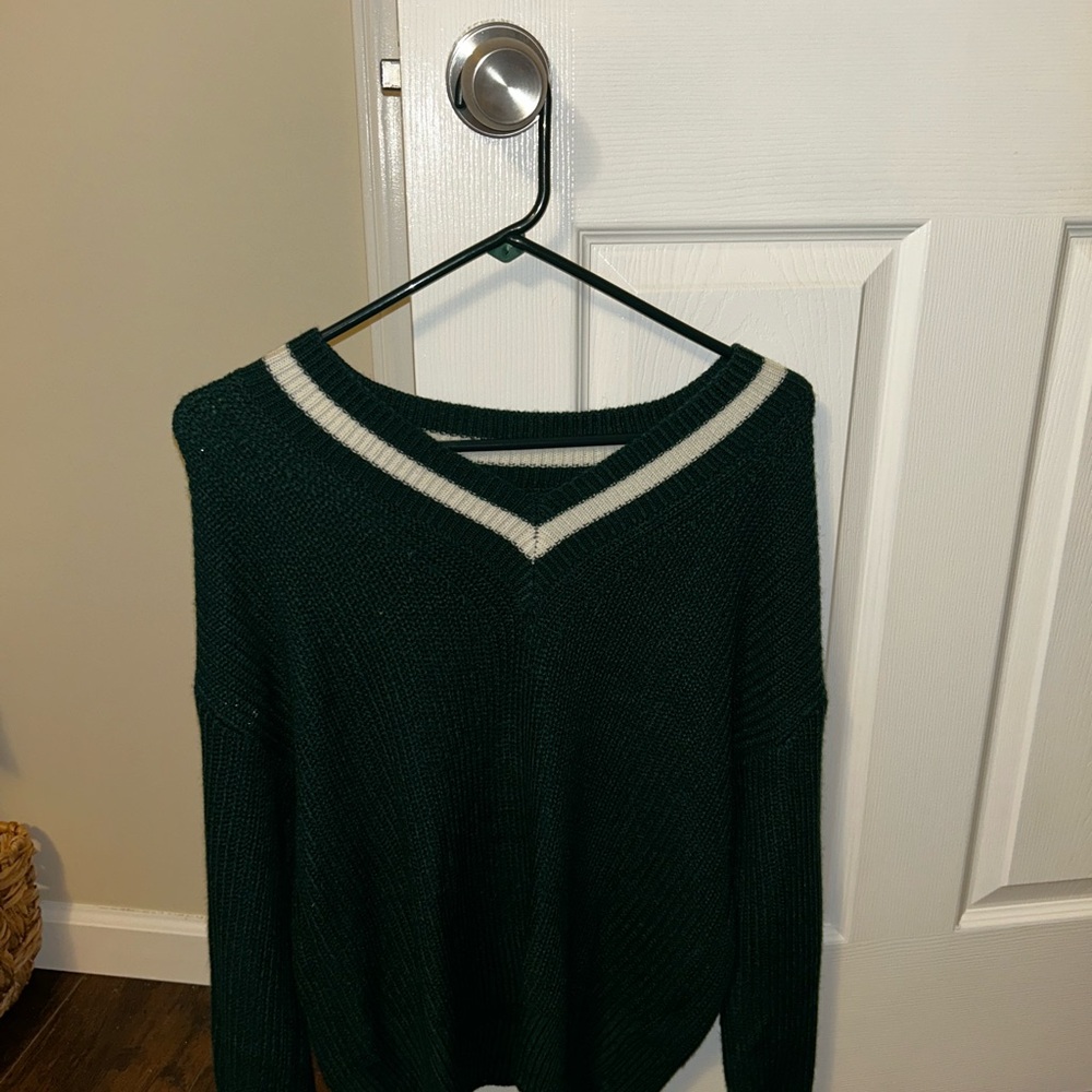 SHEIN Dark Green V-Neck Sweater with White Trim